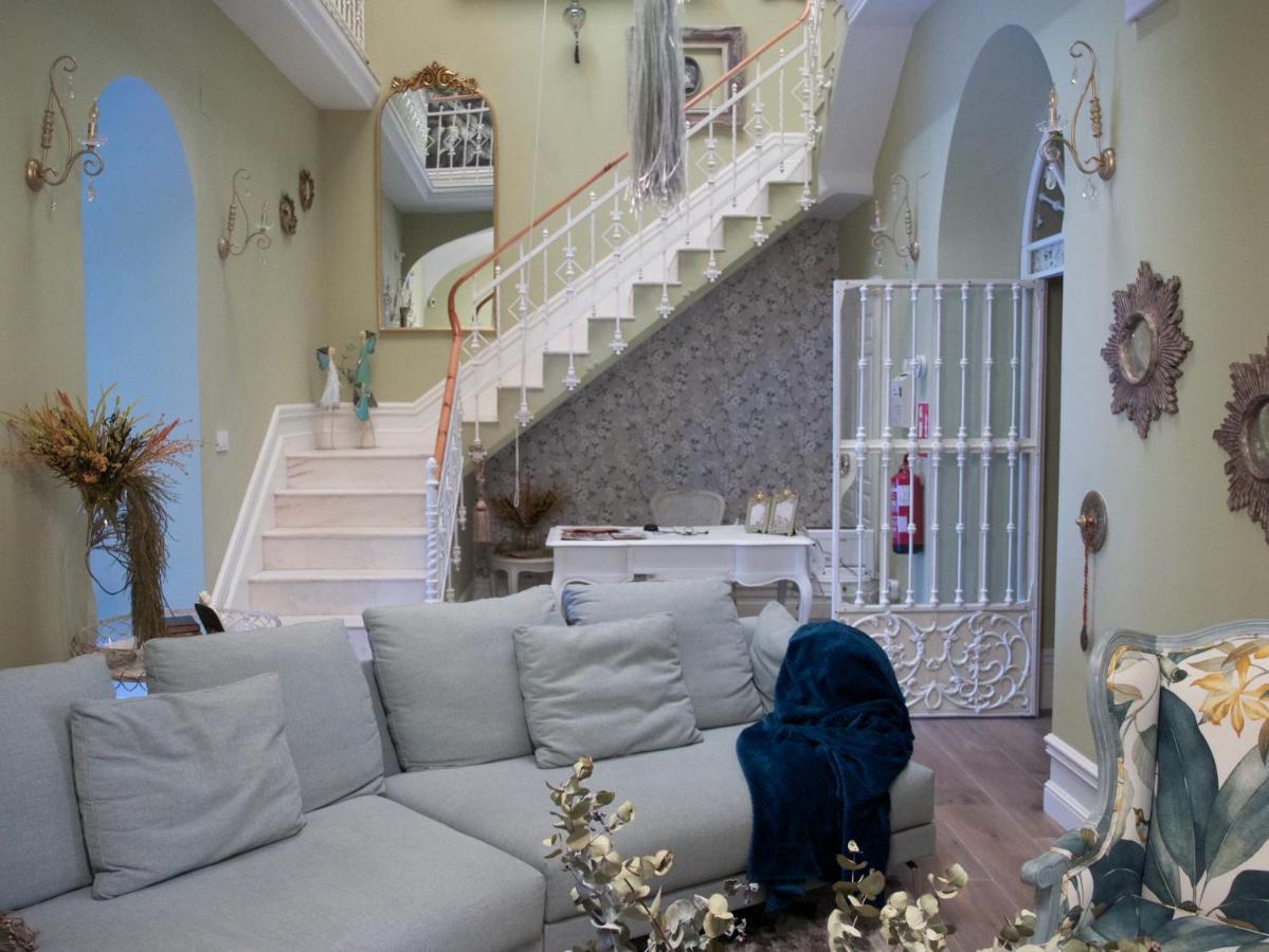 Hotel Boutique Iulia 5 Estrellas Medina de las Torres 외부 사진
